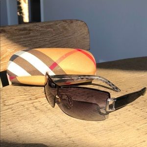 Burberry sunglasses